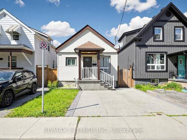 27 CAMBRIDGE AVENUE Hamilton Ontario, L8H 1T4 - 3 Bedrooms Home For Sale