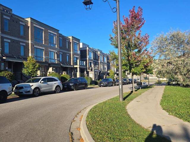 1110 - 65 LINDCREST MANOR Markham Ontario, L6B 1N3 - 4 Bedrooms Condo For Sale