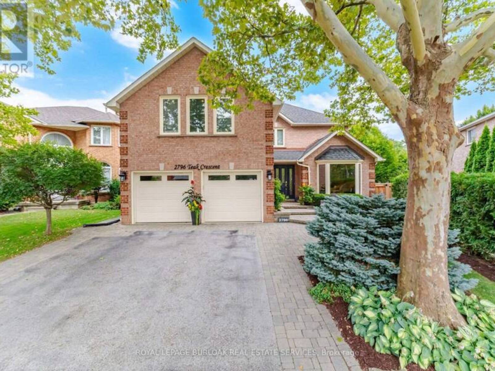 2796 TEAK CRESCENT, Oakville, Ontario L6J 7M4