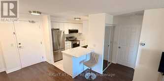 308 - 2300 PARKHAVEN BOULEVARD | Oakville Ontario | Slide Image Five