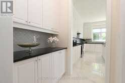 108 SILK TWIST DRIVE | East Gwillimbury Ontario | Slide Image Ten