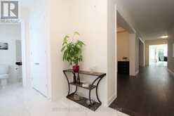 108 SILK TWIST DRIVE | East Gwillimbury Ontario | Slide Image Six