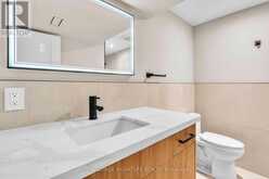 986 SRIGLEY STREET | Newmarket Ontario | Slide Image Sixteen