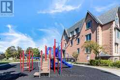 1002 - 75 WELDRICK ROAD E | Richmond Hill Ontario | Slide Image Three