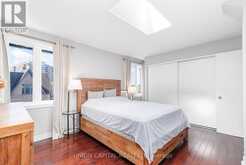 1002 - 75 WELDRICK ROAD E | Richmond Hill Ontario | Slide Image Twelve