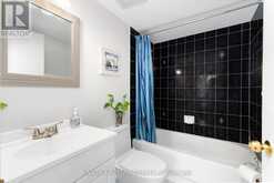 1002 - 75 WELDRICK ROAD E | Richmond Hill Ontario | Slide Image Thirteen