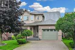 52 BELLA VISTA TRAIL | Alliston Ontario | Slide Image One