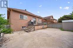 3 TWIN WILLOW CRESCENT | Brampton Ontario | Slide Image Thirty