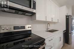 115 EDWIN AVENUE | Toronto Ontario | Slide Image Eighteen