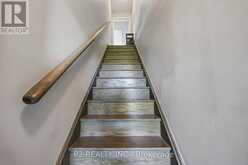 608 - 50 DUNSHEATH WAY S | Markham Ontario | Slide Image Three