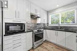 2120 CAVENDISH DRIVE | Burlington Ontario | Slide Image Nine
