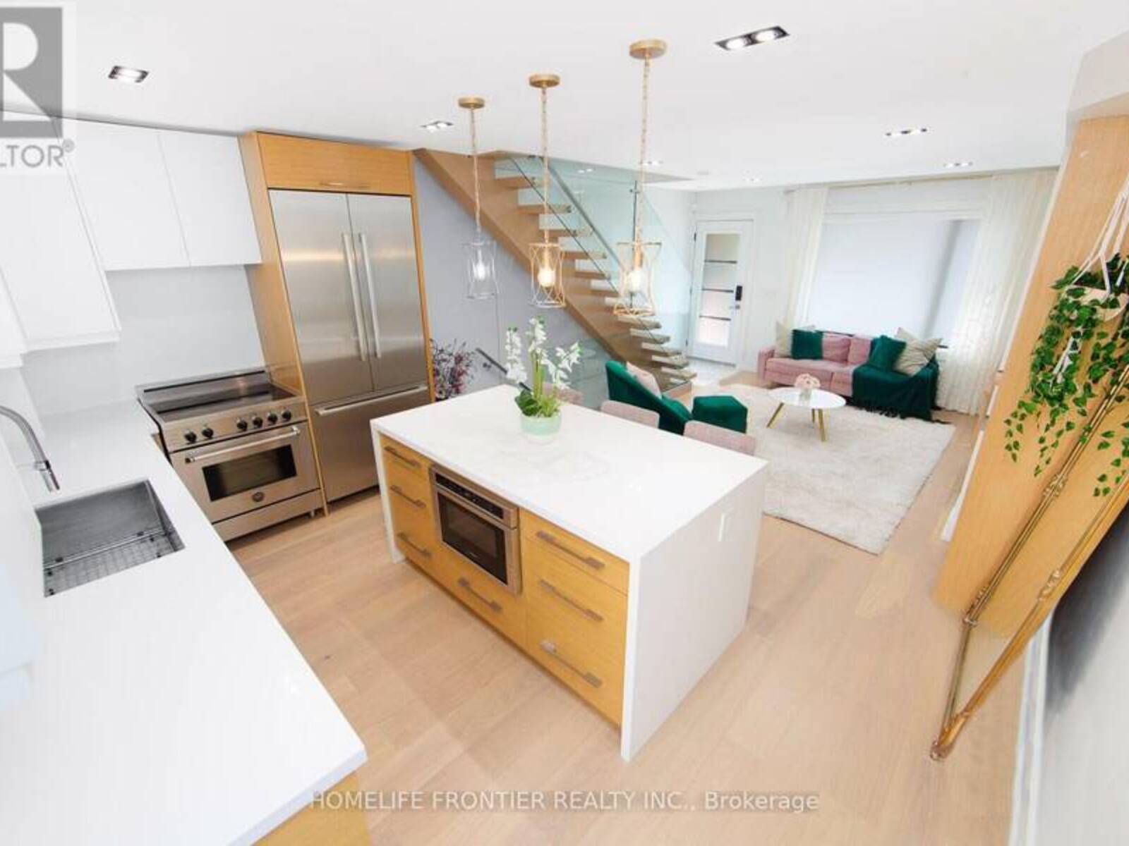 14 GORE STREET, Toronto, Ontario M6J 2C6