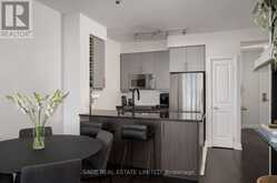 1409 - 530 ST CLAIR AVENUE W | Toronto Ontario | Slide Image Eight