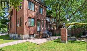 376 SUNNYSIDE AVENUE | Toronto Ontario | Slide Image Twenty-nine