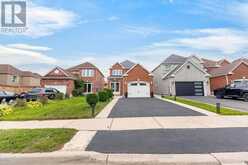 47 TWISTED OAK STREET | Brampton Ontario | Slide Image Four