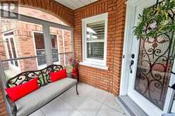 47 TWISTED OAK STREET | Brampton Ontario | Slide Image Five