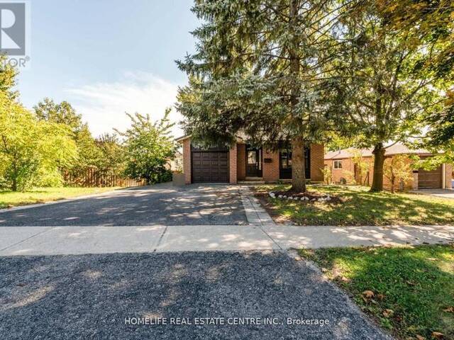 79 FOX RUN Barrie Ontario, L4N 5L6 - 5 Bedrooms Home For Sale