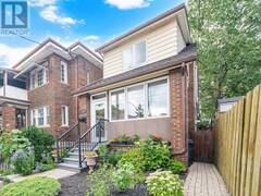 151 JANE STREET Toronto Ontario, M6S 3Y8