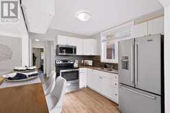 256 EAST 25TH STREET | Hamilton Ontario | Slide Image Six