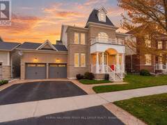 5 MAGNA CARTA ROAD Barrie Ontario, L4M 7H9