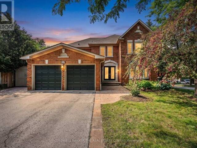 37 FALLING BROOK DRIVE Barrie Ontario, L4N 7E9 - 4 Bedrooms Home For Sale