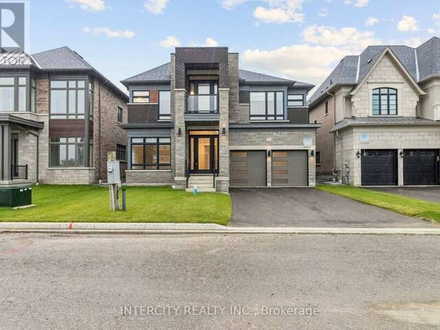 15 GARRIOCK HALL AVENUE King Ontario, L7B 0S8 - 4 Bedrooms Home For Sale