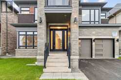 15 GARRIOCK HALL AVENUE | King Ontario | Slide Image Two