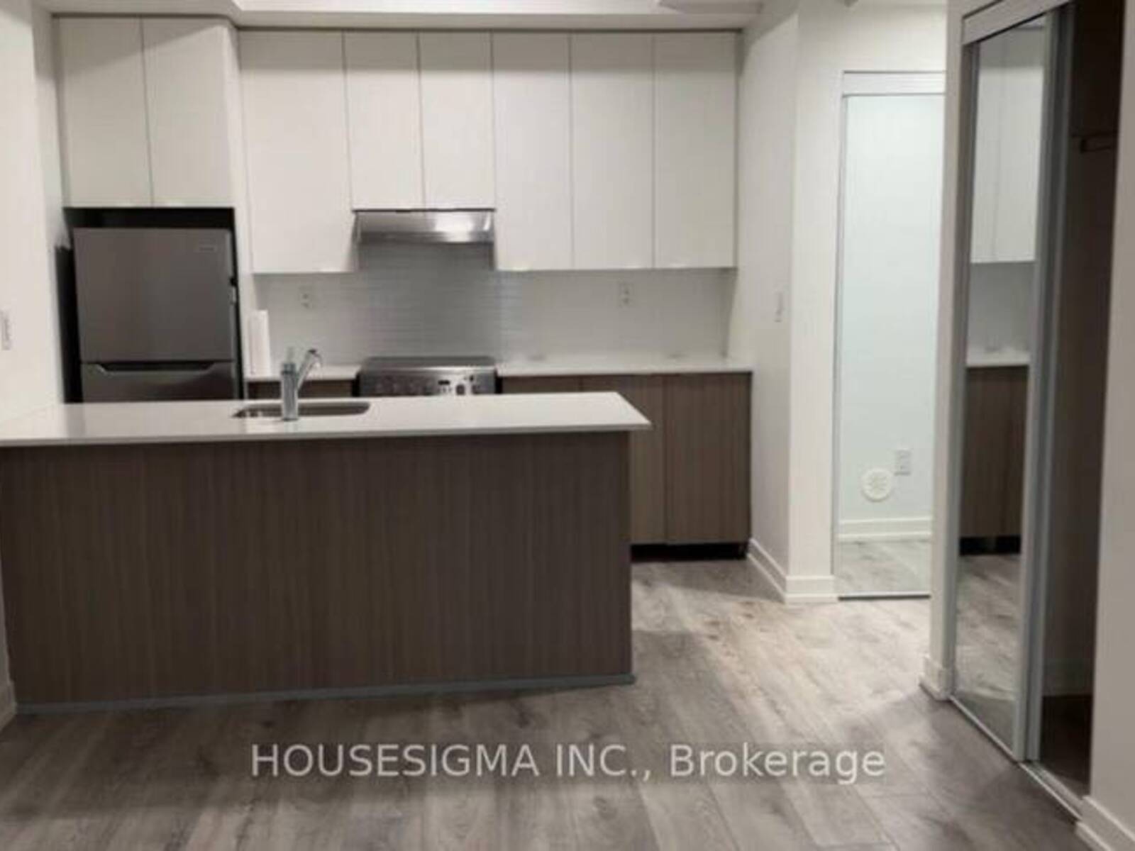 110 - 140 CANON JACKSON DRIVE, Toronto, Ontario M6M 0B7
