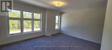 143 DOVEDALE DRIVE | Georgina Ontario | Slide Image Nine