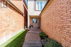 28 AUGUSTA COURT | Markham Ontario | Slide Image Two