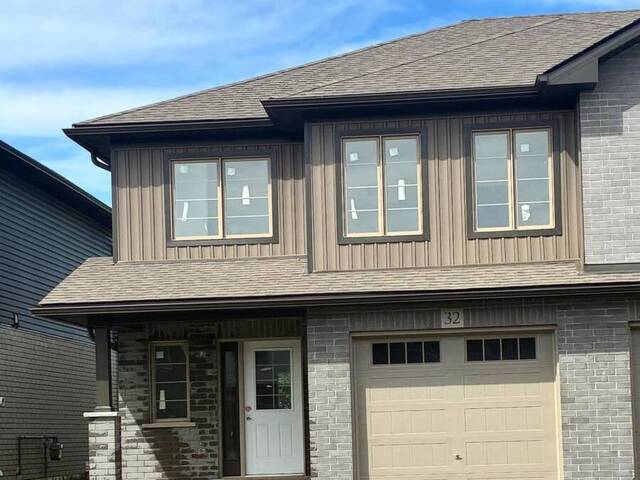 32 STRATH CRESCENT Elmvale Ontario, L0L 1P0 - 3 Bedrooms Home For Sale