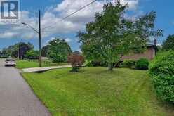 2103 SEABROOK DRIVE | Oakville Ontario | Slide Image Six