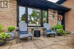 2103 SEABROOK DRIVE | Oakville Ontario | Slide Image Eight
