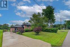 2103 SEABROOK DRIVE | Oakville Ontario | Slide Image Five