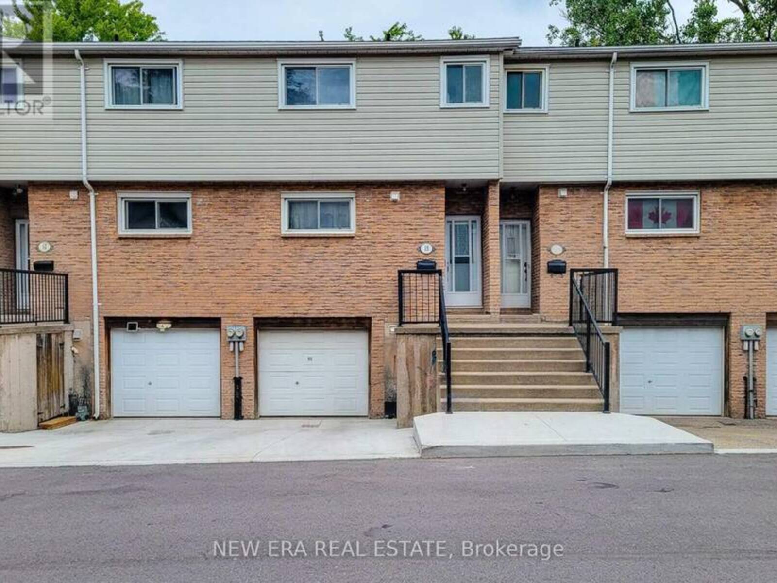 15 - 149 ST CATHARINE STREET, Smithville, Ontario L0R 2A0