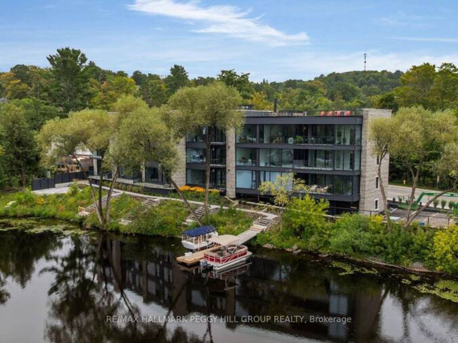 103 - 32 BRUNEL ROAD, Huntsville, Ontario P1H 1P5