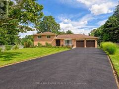 13 TOBY COURT East Gwillimbury Ontario, L9N 1K3