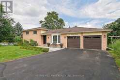 13 TOBY COURT | East Gwillimbury Ontario | Slide Image Three