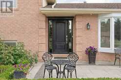 13 TOBY COURT | East Gwillimbury Ontario | Slide Image Five