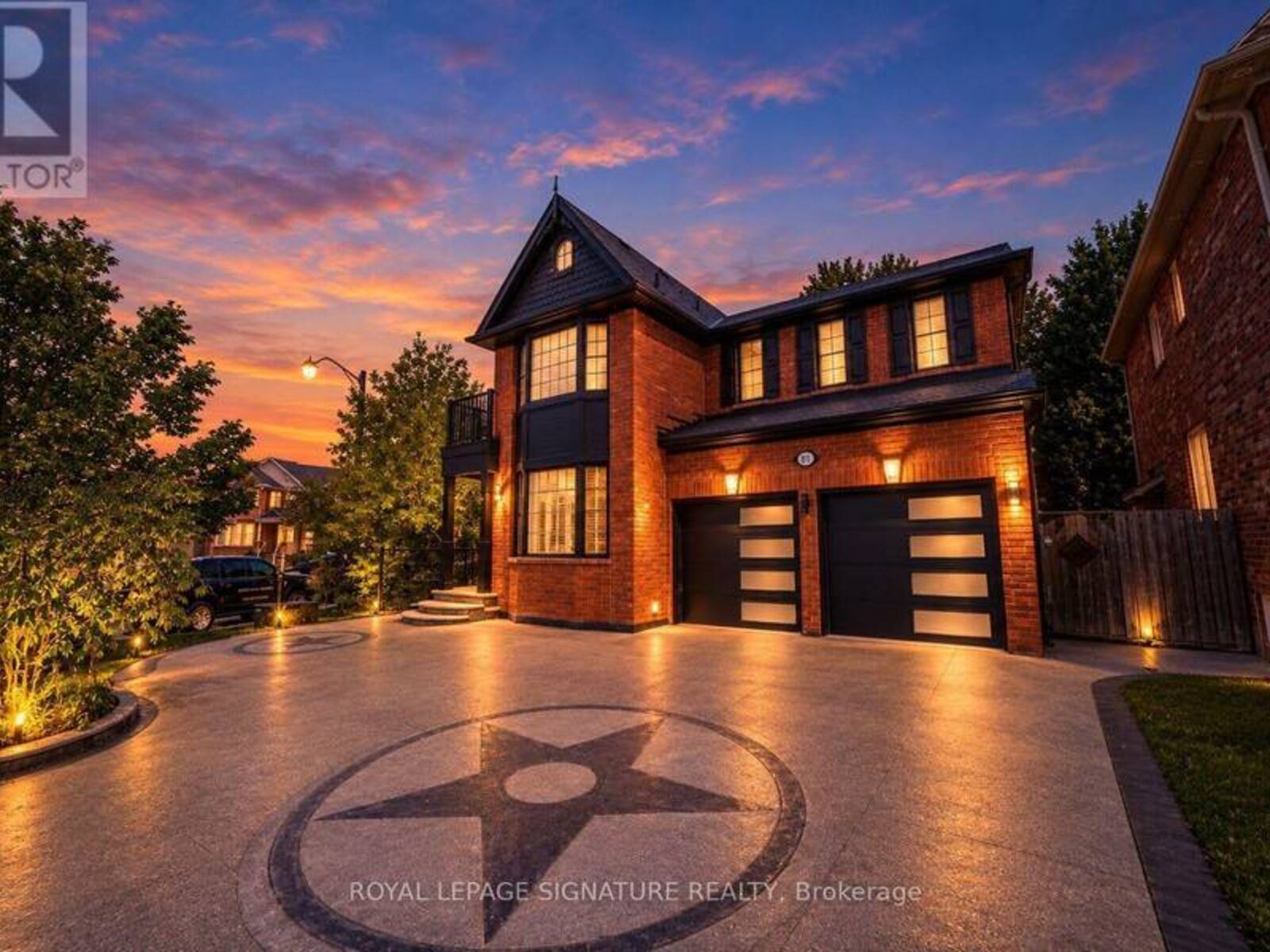 81 BULMER CRESCENT, Newmarket, Ontario L3X 3K1