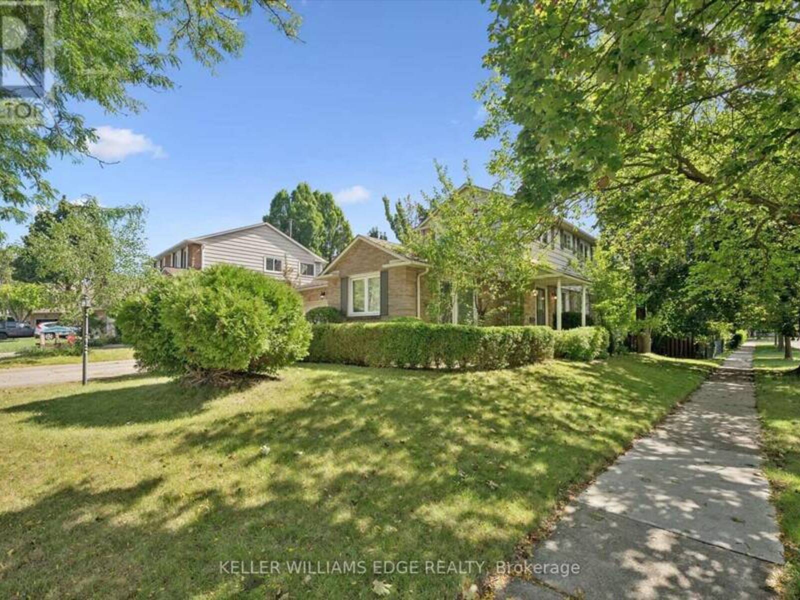 2181 JOYCE STREET, Burlington, Ontario L7R 2B6
