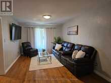 6063 FARMSTEAD LANE | Mississauga Ontario | Slide Image Three