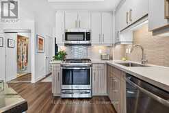 1705 - 2007 JAMES STREET | Burlington Ontario | Slide Image Sixteen