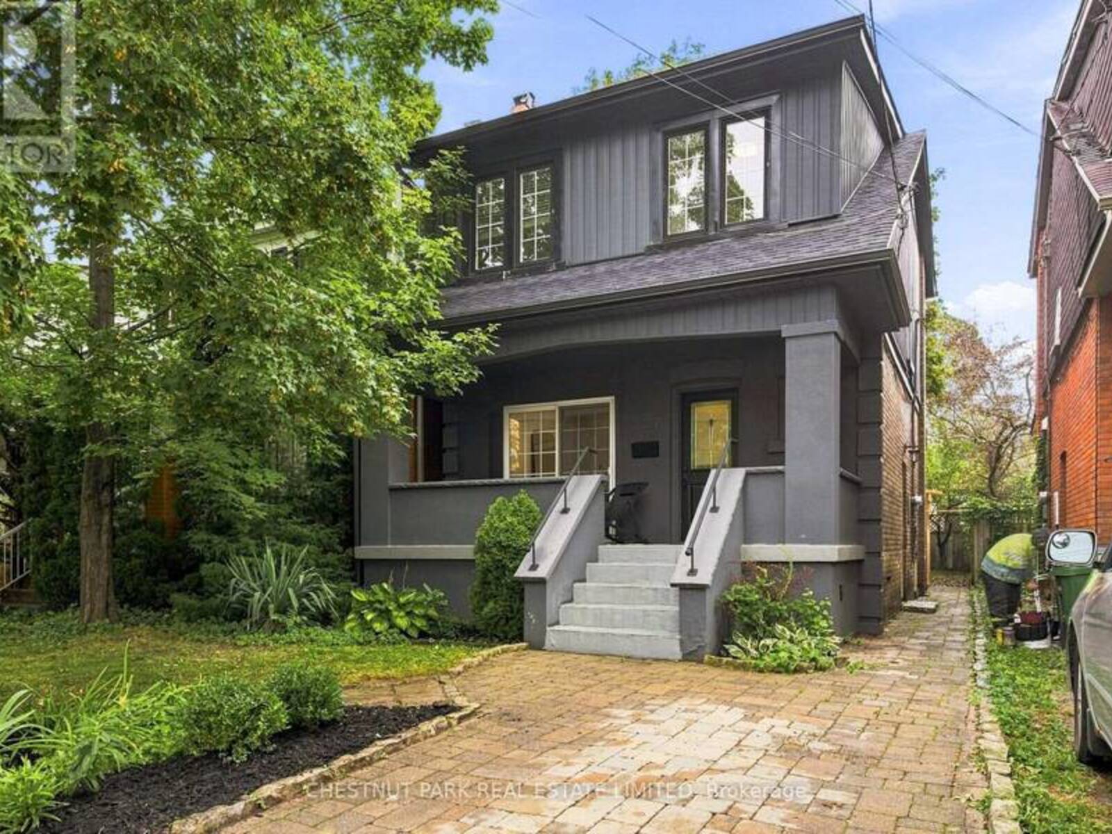 127 DURIE STREET, Toronto, Ontario M6S 3E7