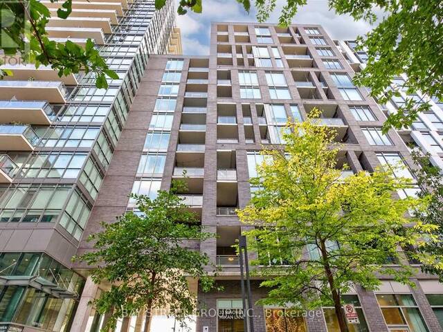 211 - 20 MINOWAN MIIKAN LANE W Toronto Ontario, M6J 0E5 - 1 Bedroom Condo For Sale