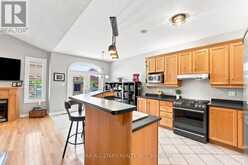 15 IVYGREEN ROAD | Georgina Ontario | Slide Image Thirteen