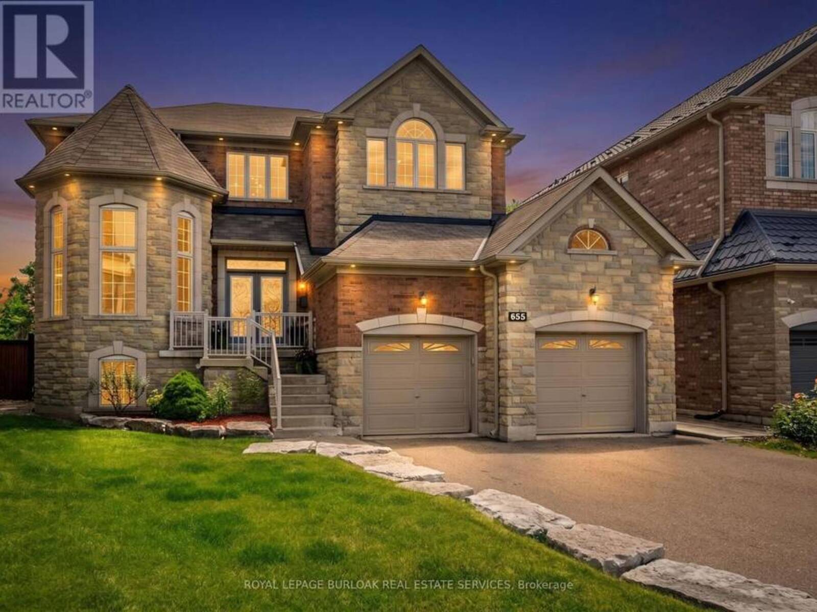 655 KOZEL COURT, Mississauga, Ontario L4Z 4E4