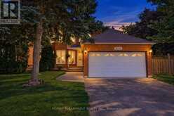 1058 GLENBROOK AVENUE | Oakville Ontario | Slide Image Three