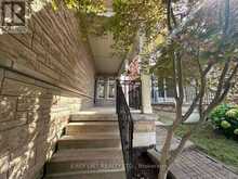 5 COPPERSTONE CRESCENT | Richmond Hill Ontario | Slide Image Two