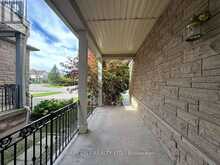 5 COPPERSTONE CRESCENT | Richmond Hill Ontario | Slide Image Three